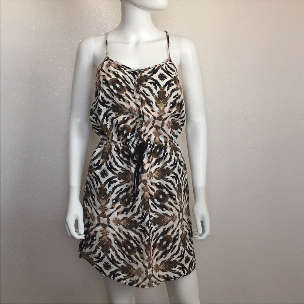 Linen dress Cynthia Rowley printed linen mini vacation dress
size 4